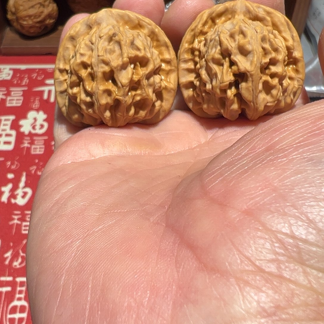 文玩核桃吊坠天地