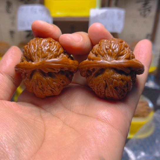 吊坠文玩核桃白狮