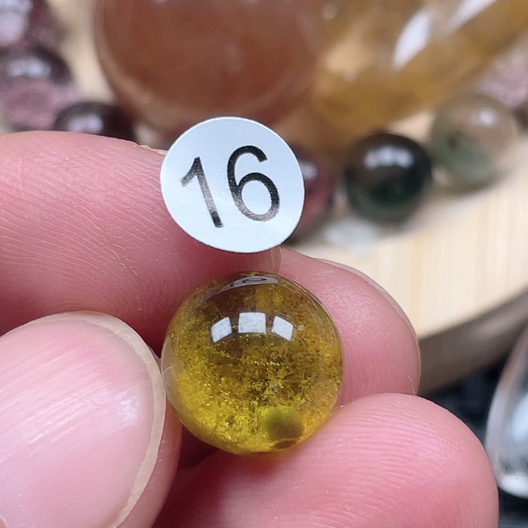 是***啊未镶嵌吊坠(不含链)水晶