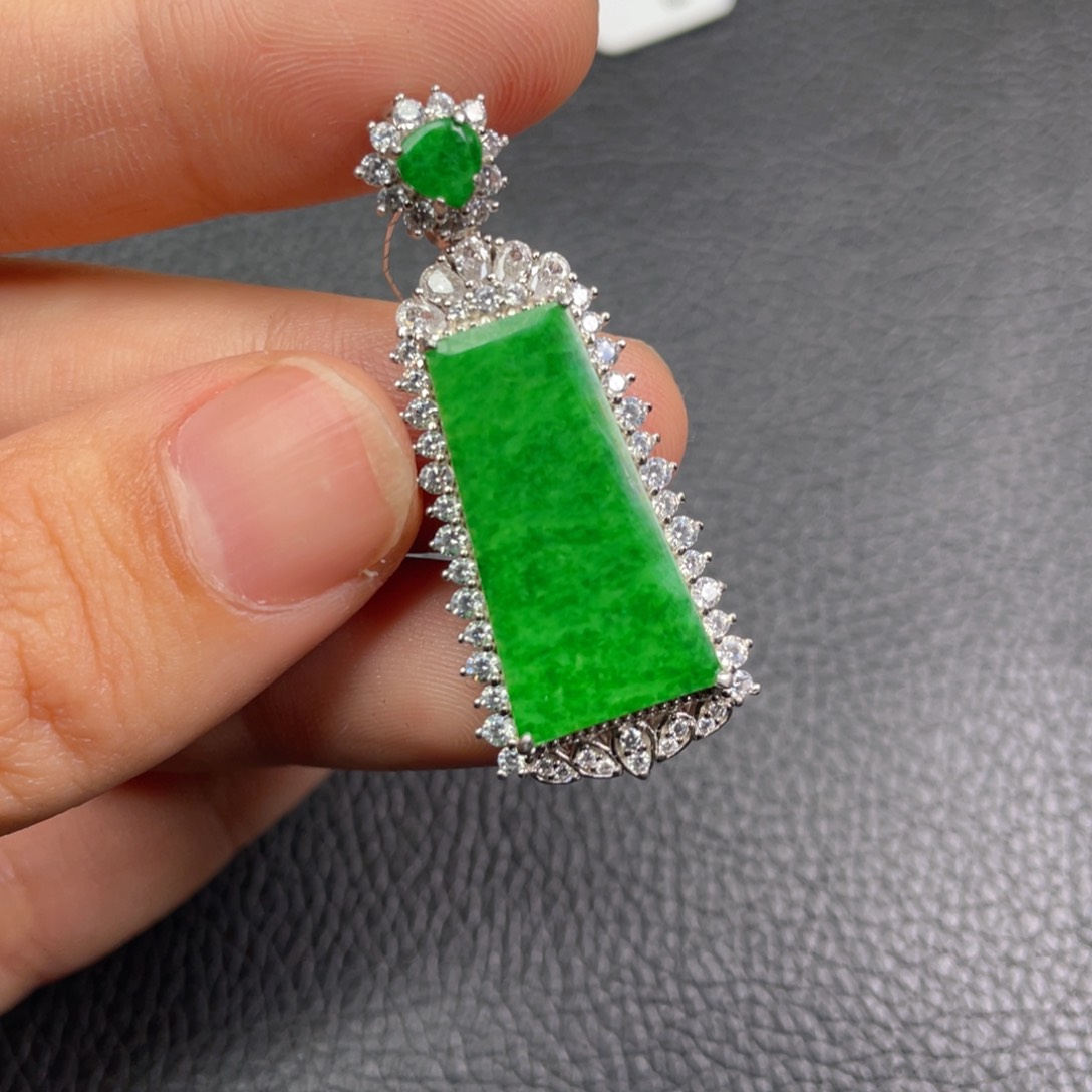 翡翠吊坠(不含链)银S925镶嵌