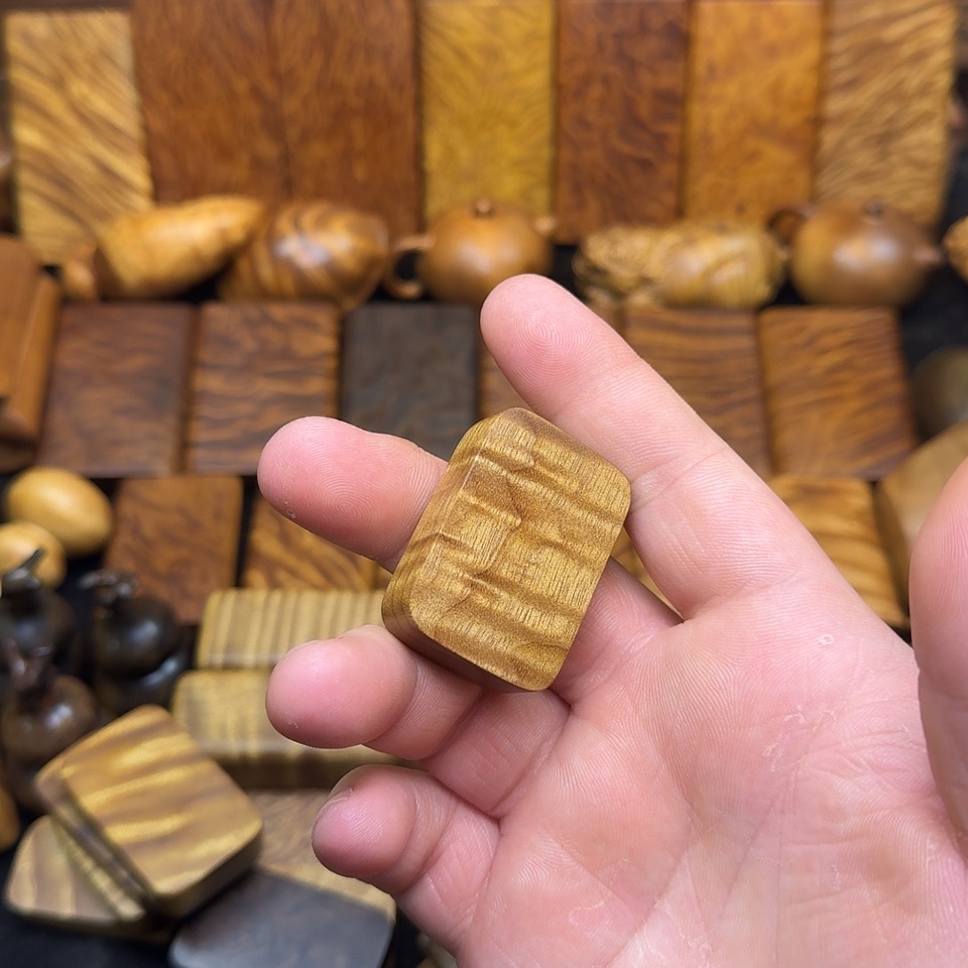 金丝楠金丝楠木平安无事牌