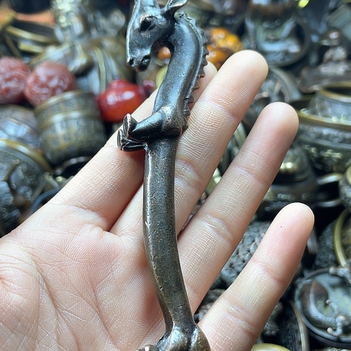 全是铜铜铜器铜器
