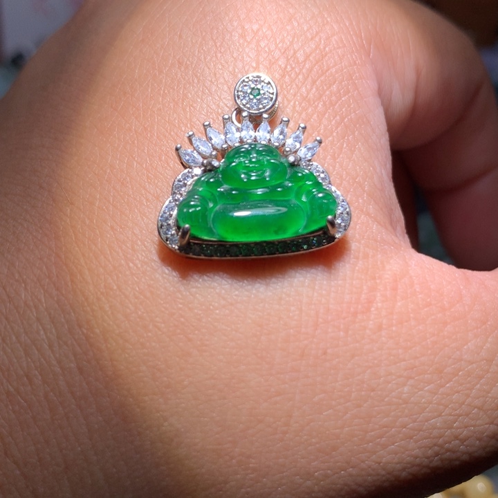 翡翠颈饰未镶嵌保真天然A货翡翠