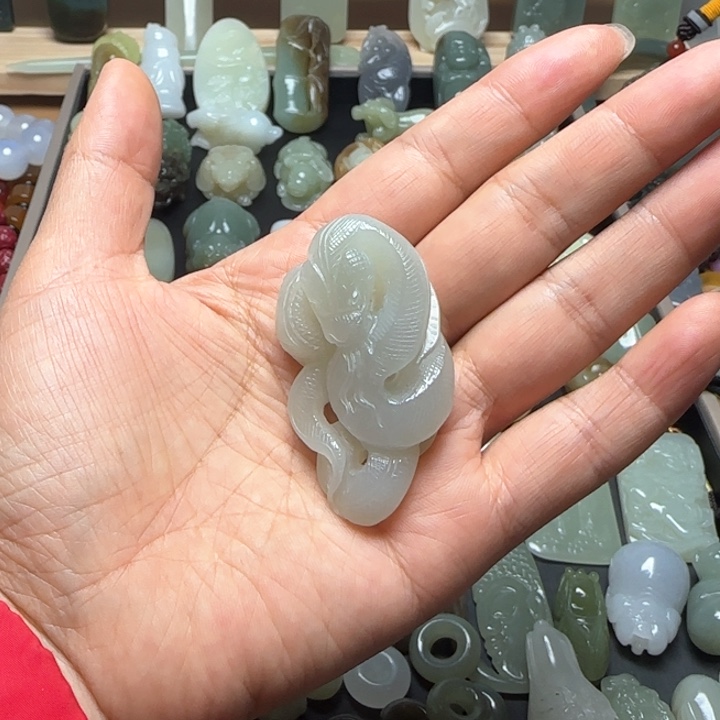 和田玉挂件未镶嵌