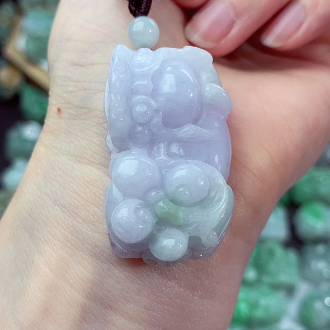 翡翠颈饰未镶嵌天然