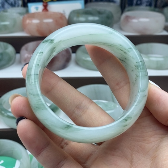 石英质玉（金丝玉）未镶嵌手镯