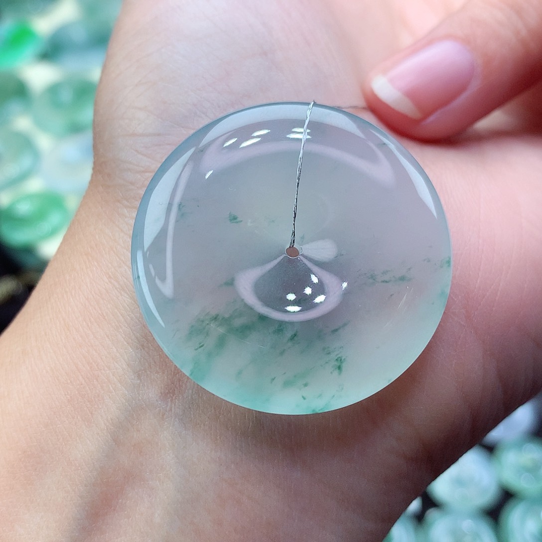 翡翠颈饰未镶嵌72尺寸35.2-6.5