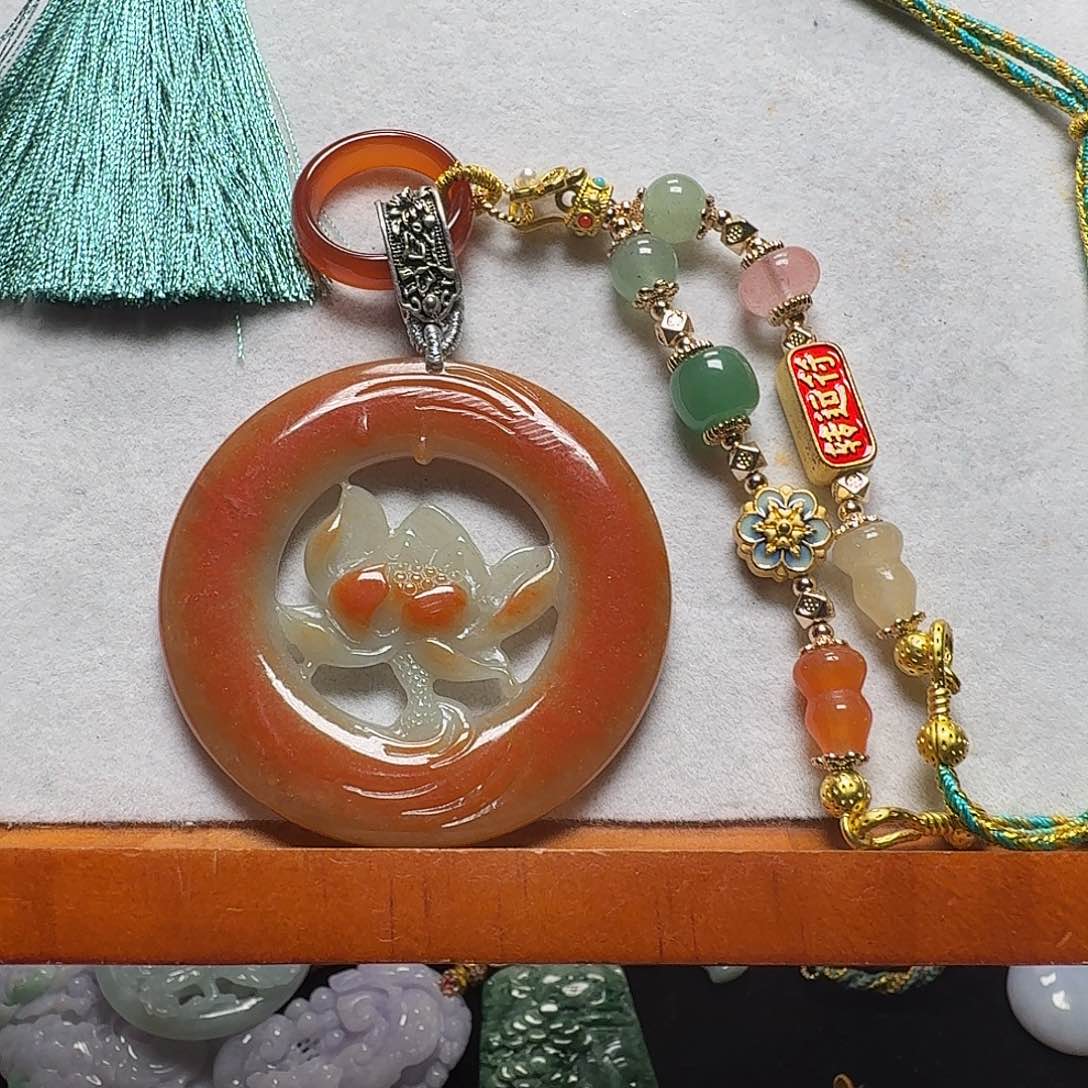 吊坠(赠链)未镶嵌翡翠