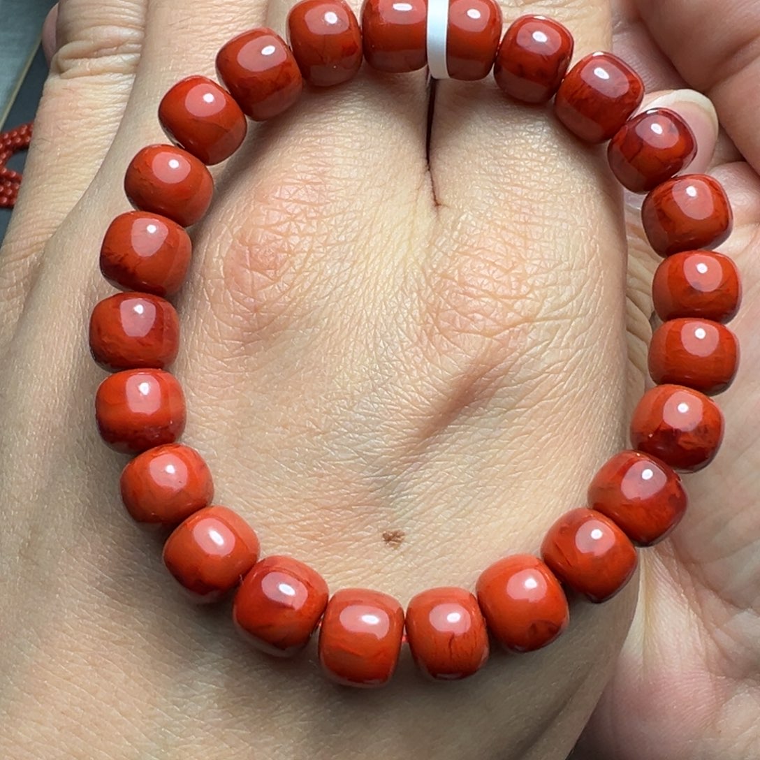 南红玛瑙颈饰未镶嵌