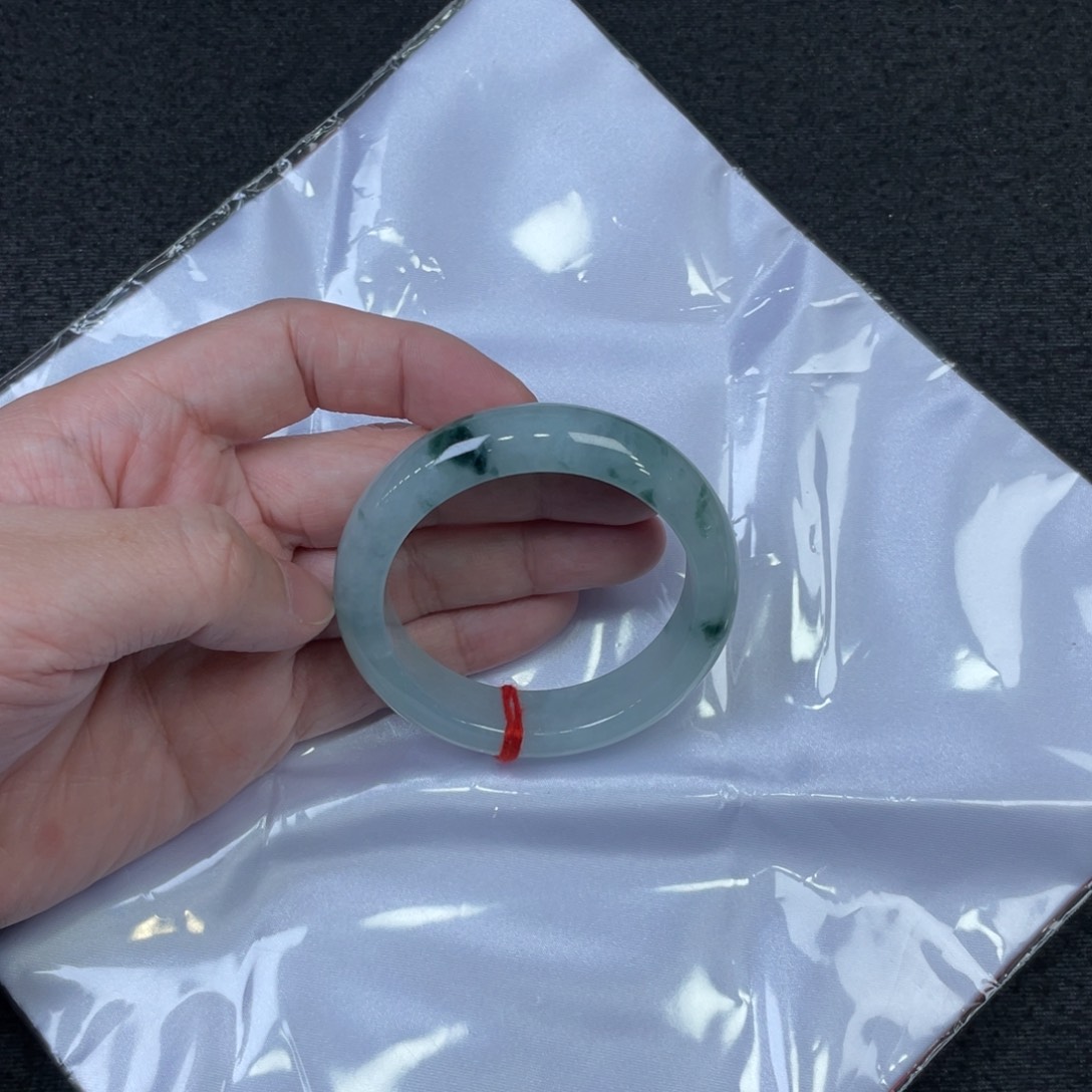 翡翠手镯未镶嵌49.7正圈