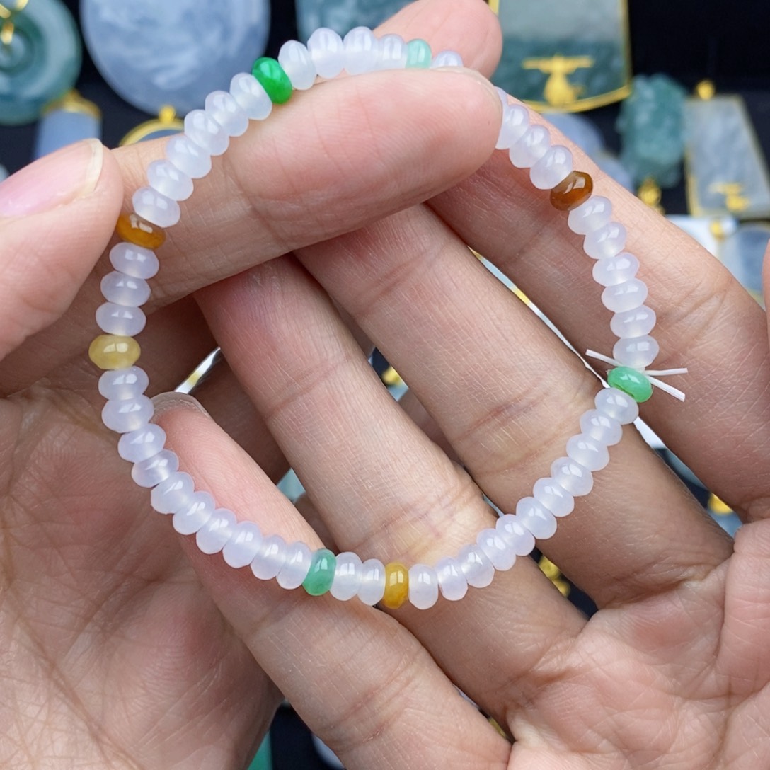 翡翠颈饰未镶嵌翡翠翡翠翡翠