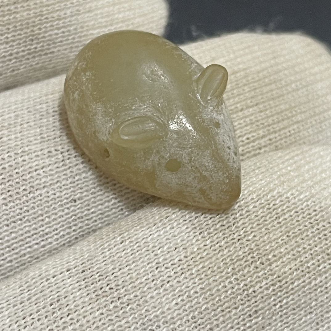 小老鼠玉雕小挂件可爱精雕手工精美