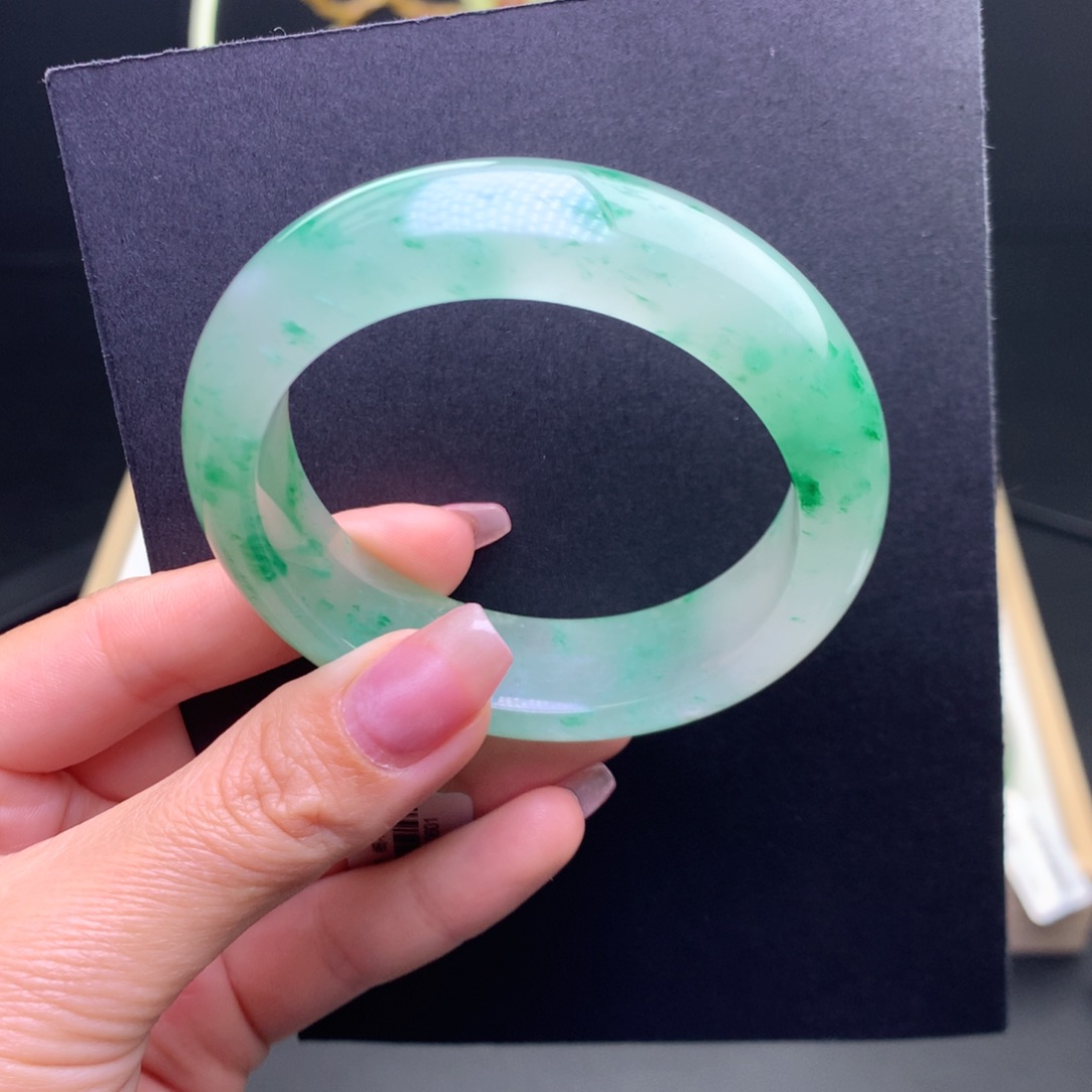 石英质玉手镯未镶嵌用****0