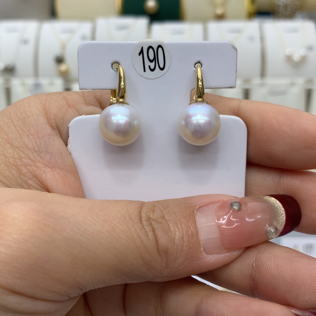 18K金镶嵌淡水珍珠耳饰