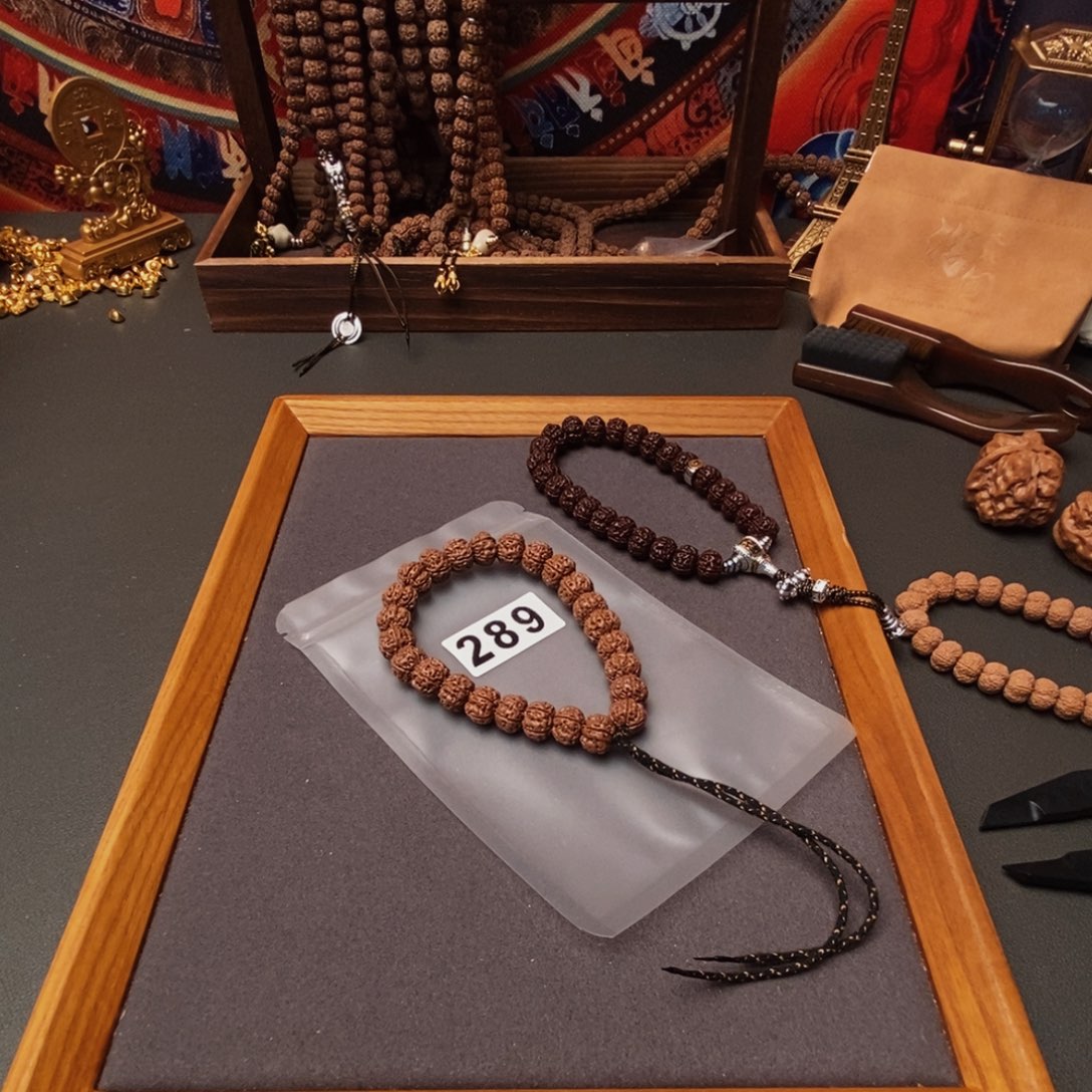 吊坠金刚菩提哦哦哦哦哦哦哦哦哦哦哦哦哦哦哦