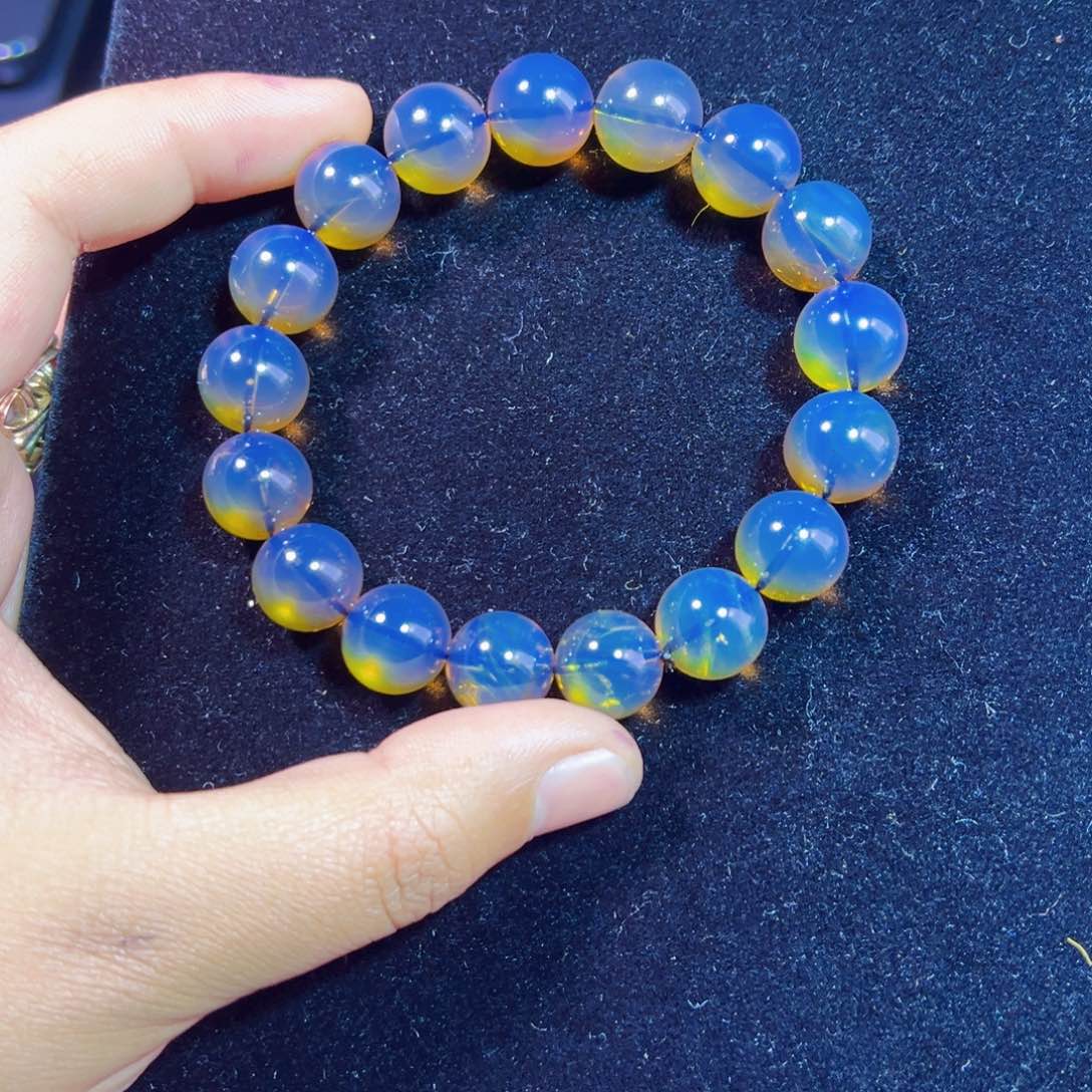 琥珀裸石未镶嵌琥珀