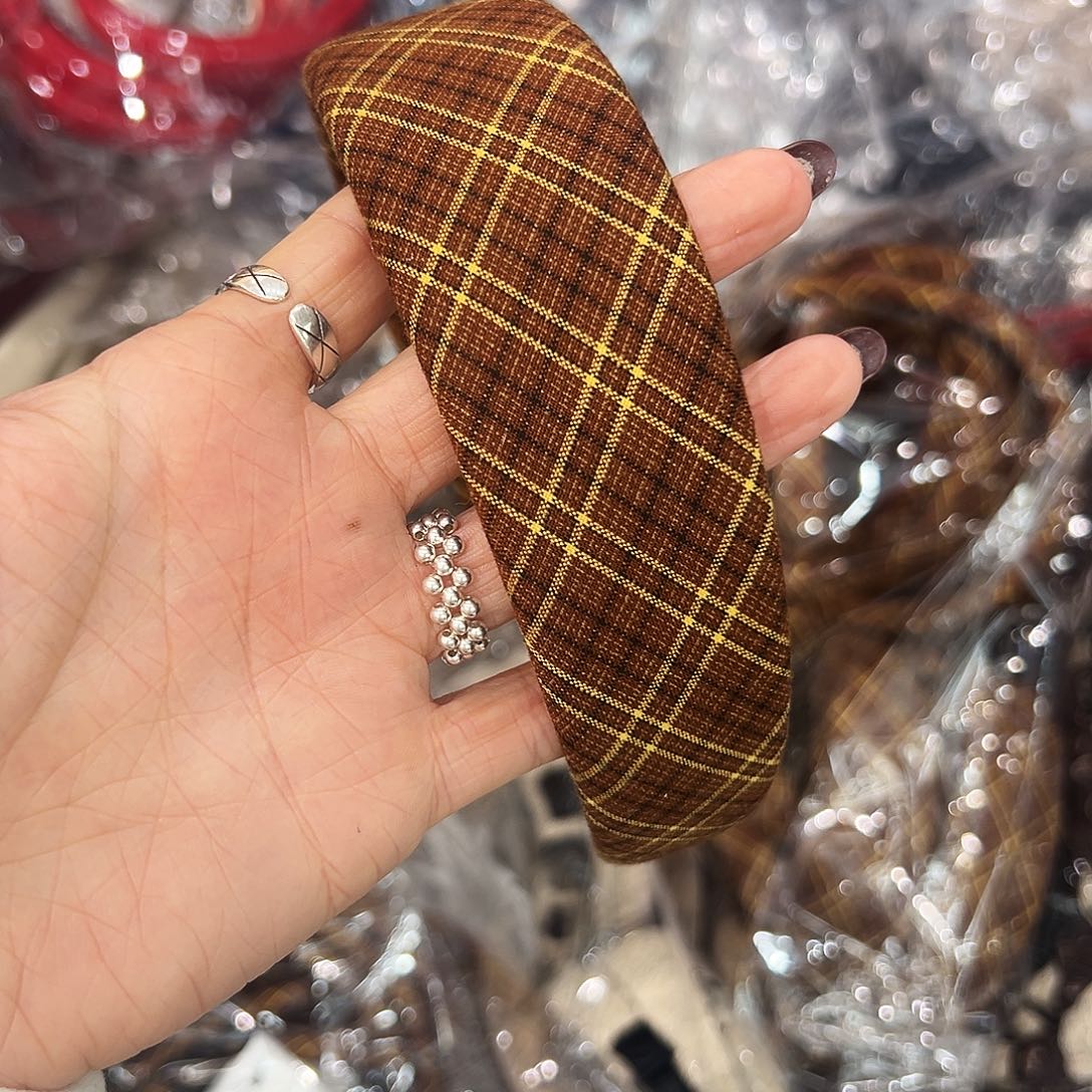 皮质非金属橘黄格发箍