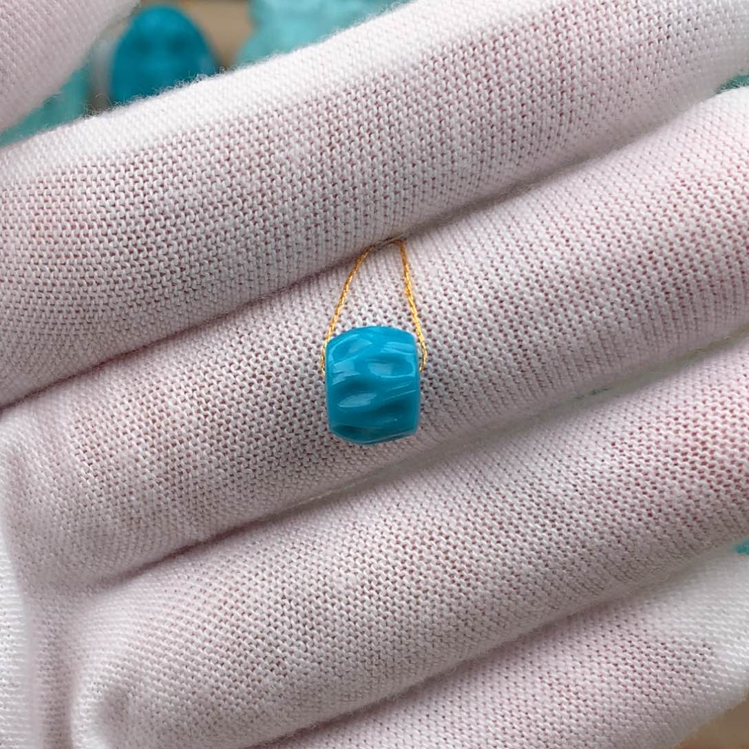 绿松石配饰未镶嵌9*7.5