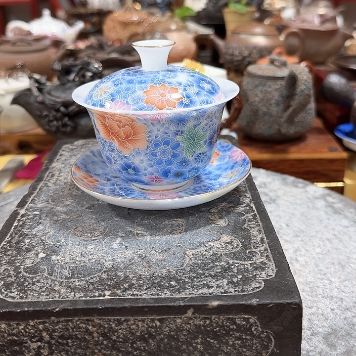 温*嗡三才盖碗一个。。品茗