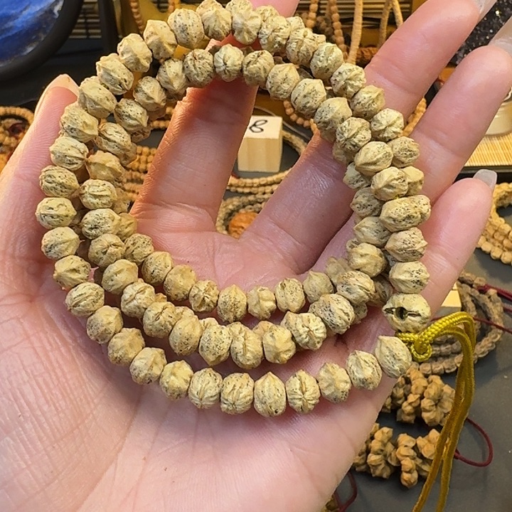 柏香籽/百香籽手串一****人