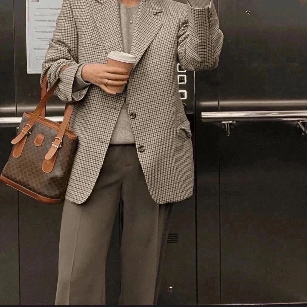 修复品8614476/ Celine /思琳发财桶配皮换新