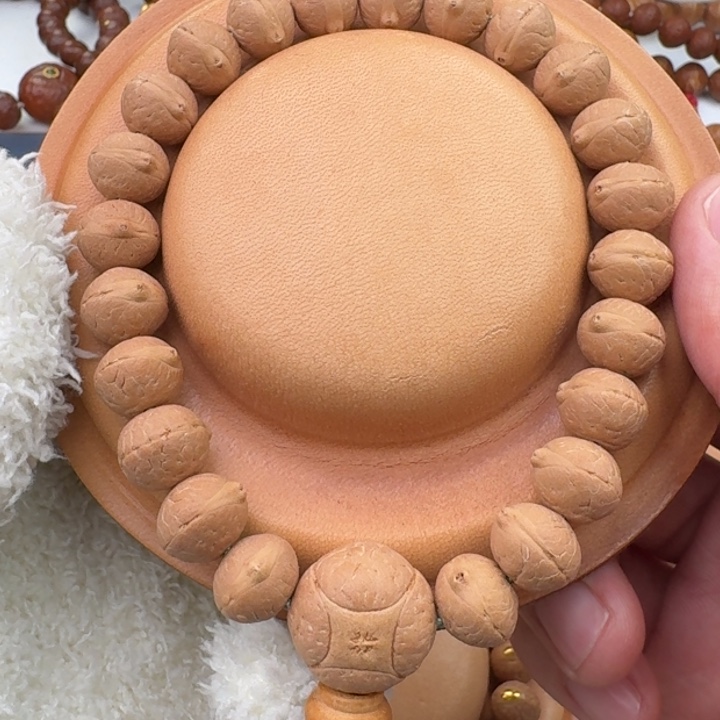 凤眼菩提手串飞碟实心籽