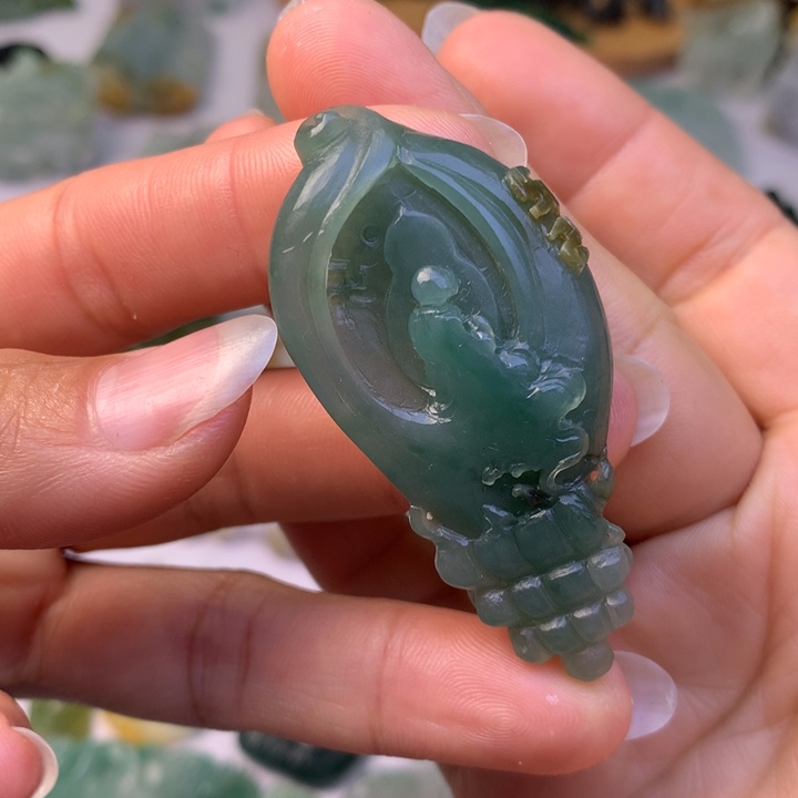定制翡翠未镶嵌翡翠
