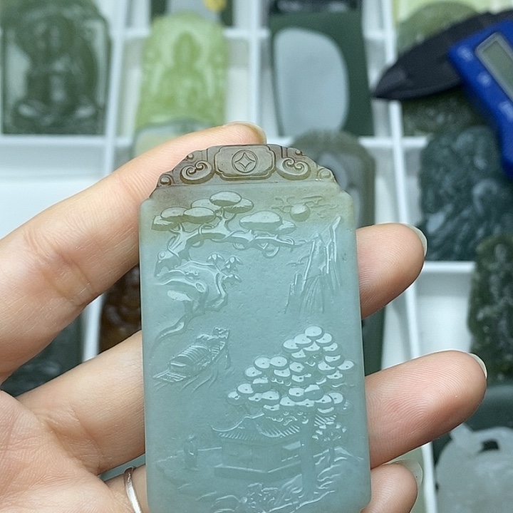 和田玉未镶嵌颈饰