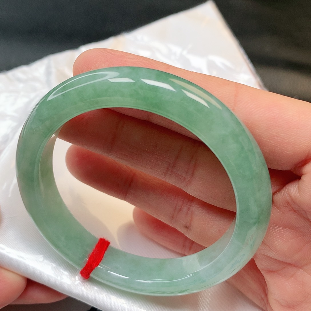 翡翠手镯未镶嵌278号