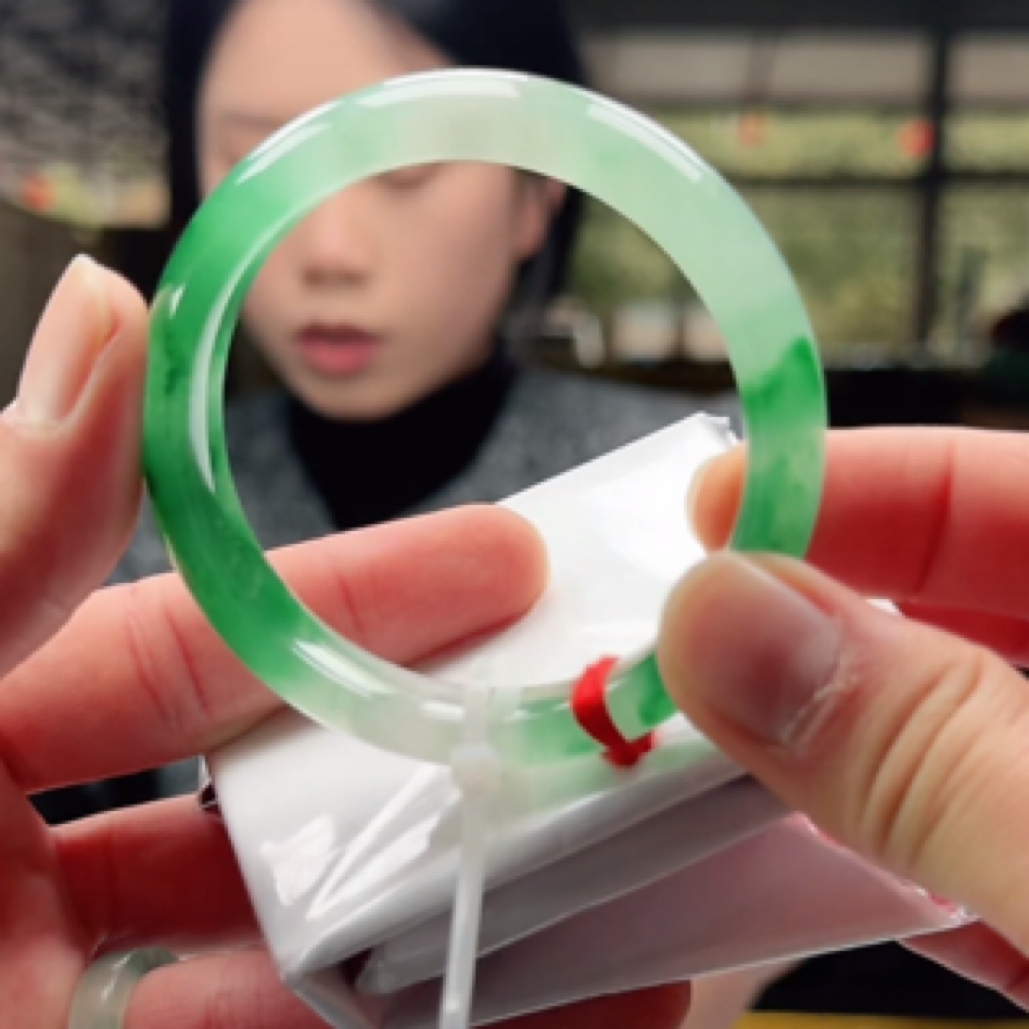 （玉镯严选）冰飘花天然非洲翠-手镯