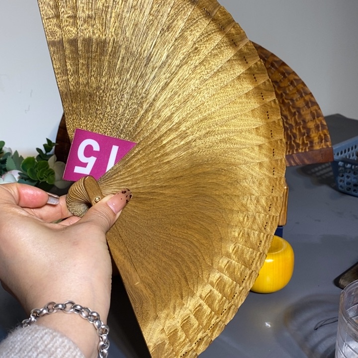 金丝楠马*途金丝楠木扇子