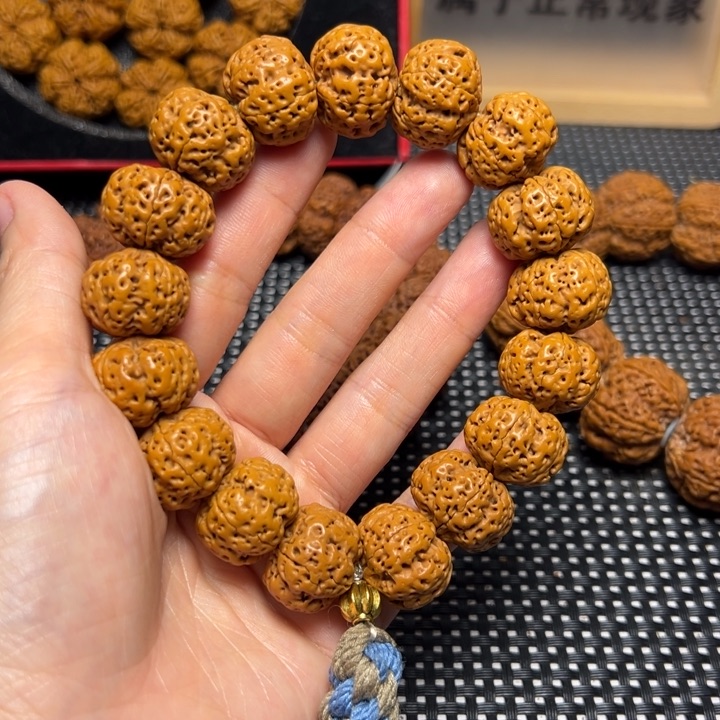 金刚菩提手串飞碟梅花