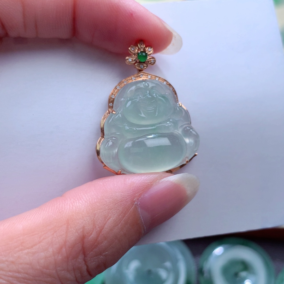 翡翠吊坠(不含链)18K金镶嵌