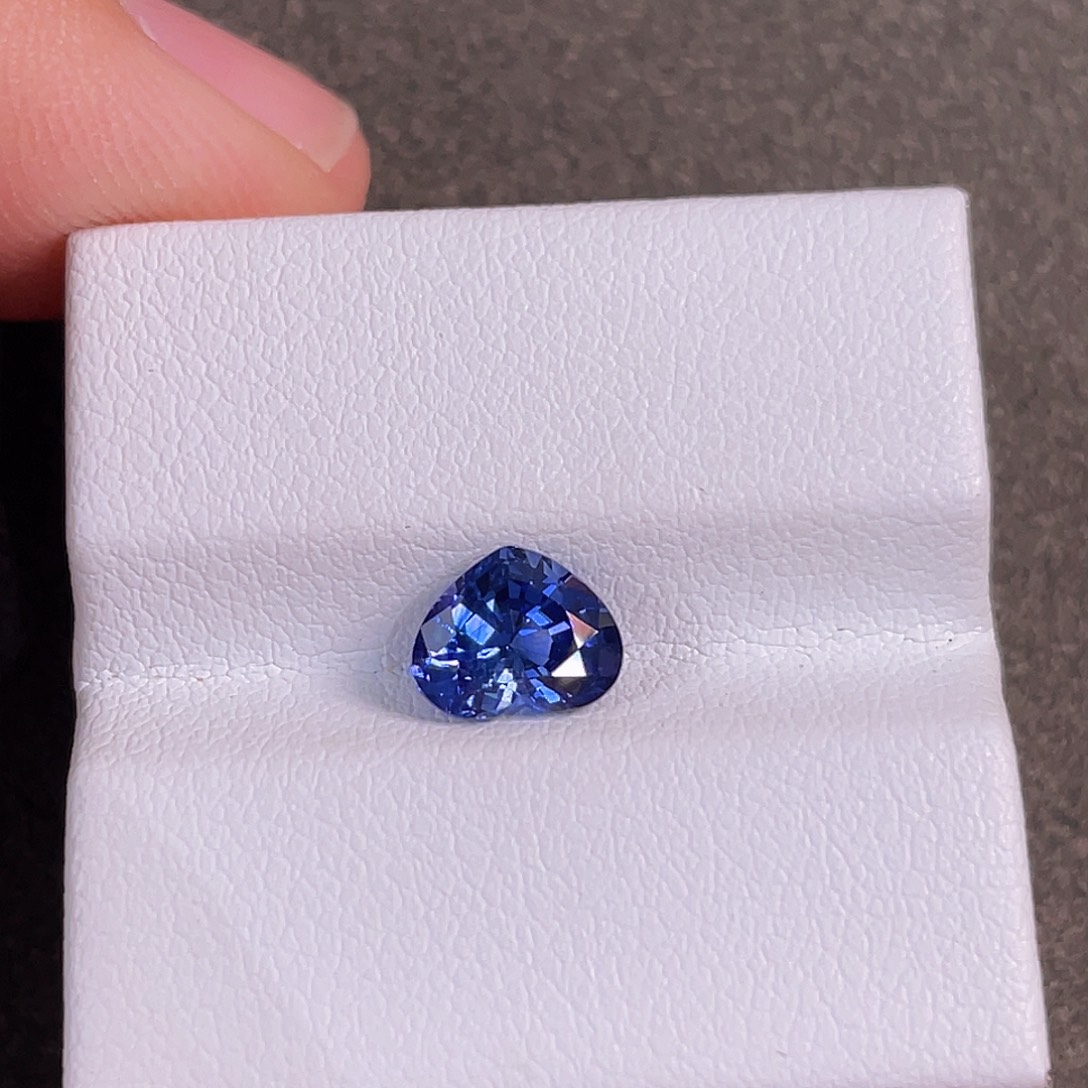 *****蓝宝石裸石蓝宝石裸石1.32ct