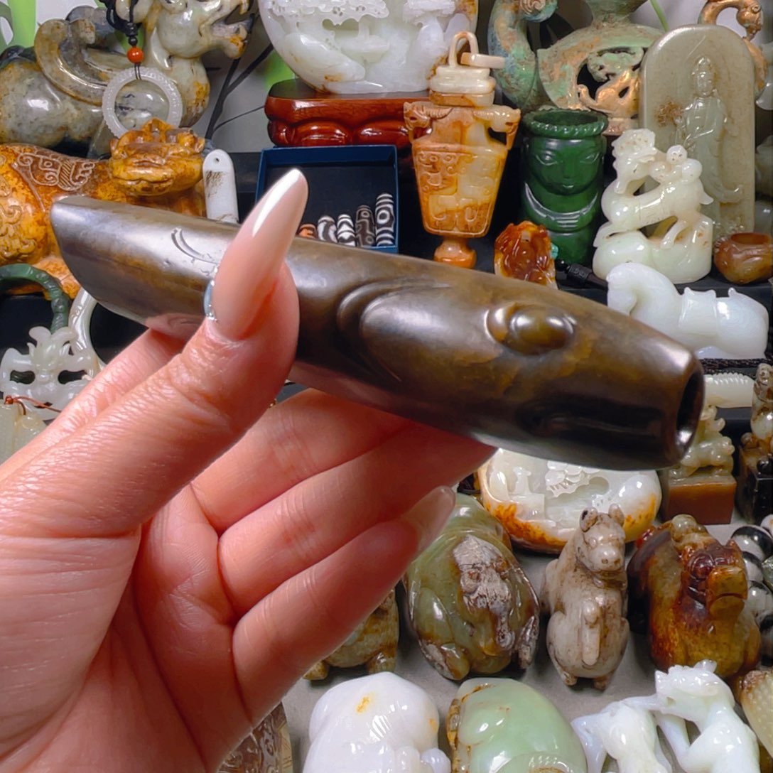 和田玉挂件未镶嵌日**辉