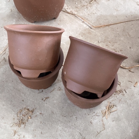 紫砂花盆50-4。  16-13