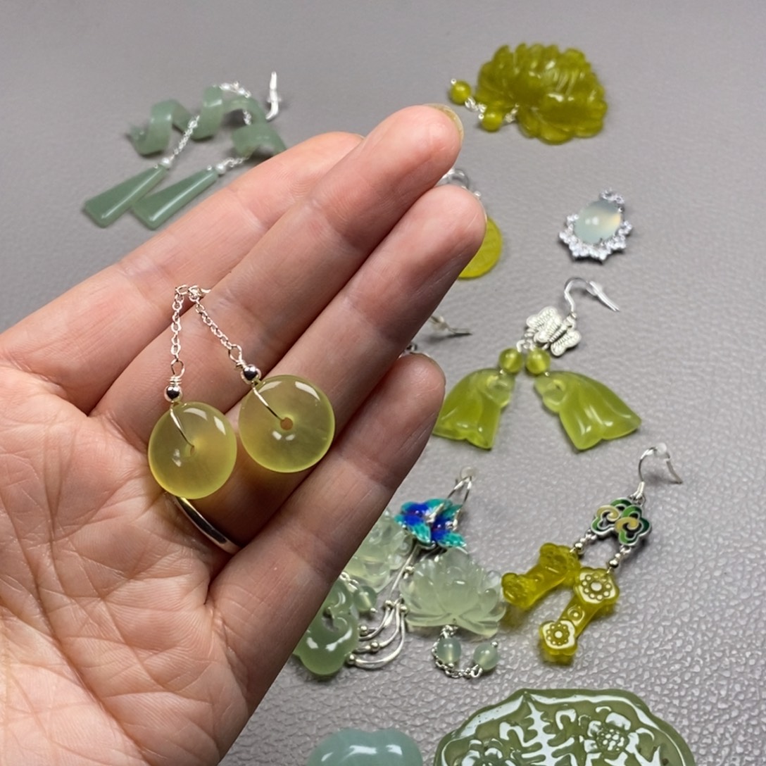 蛇纹石玉未镶嵌挂件耳饰耳环项链