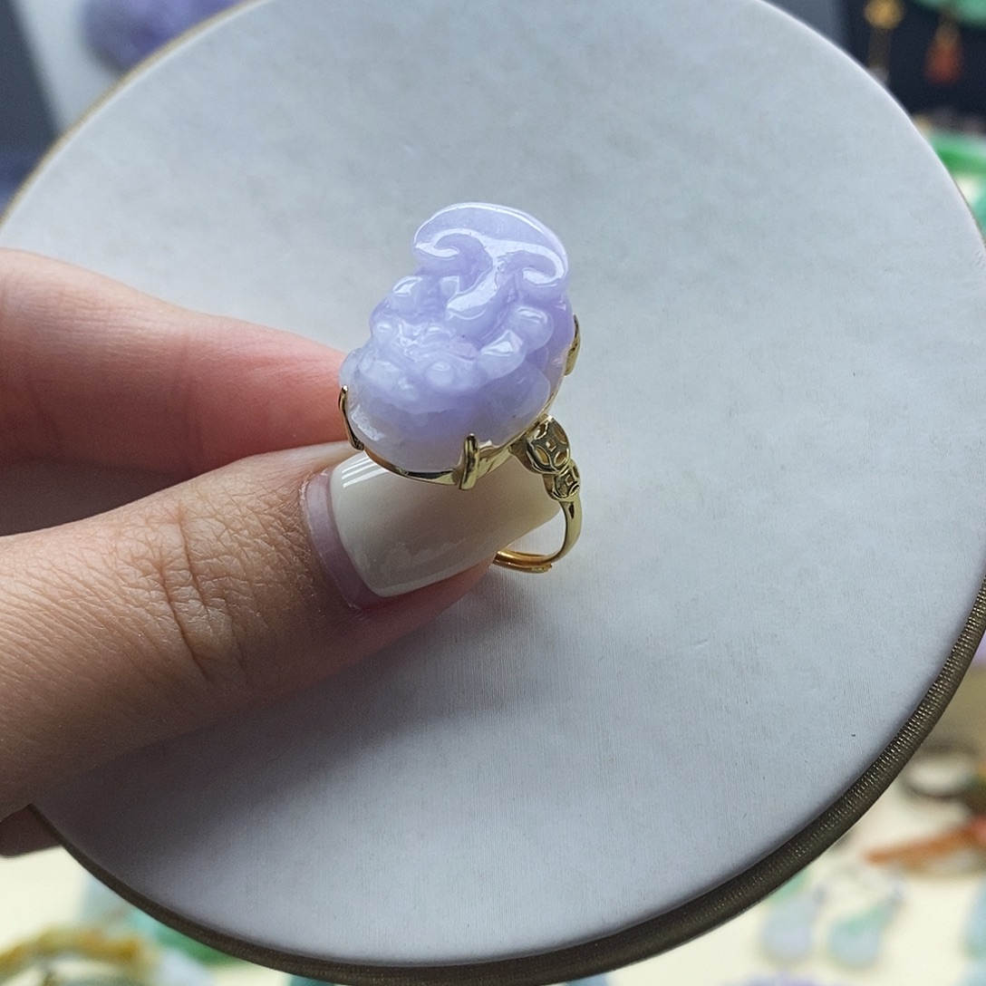 翡翠未镶嵌戒指戒指