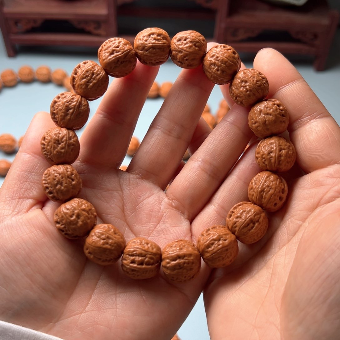 文玩核桃吊坠野生小核桃