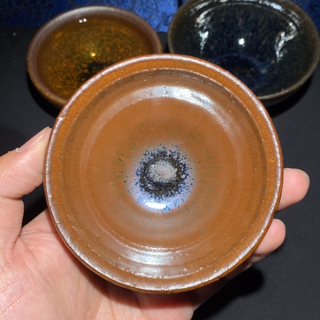 茶盏9.3×4.1 束口田泥柿红