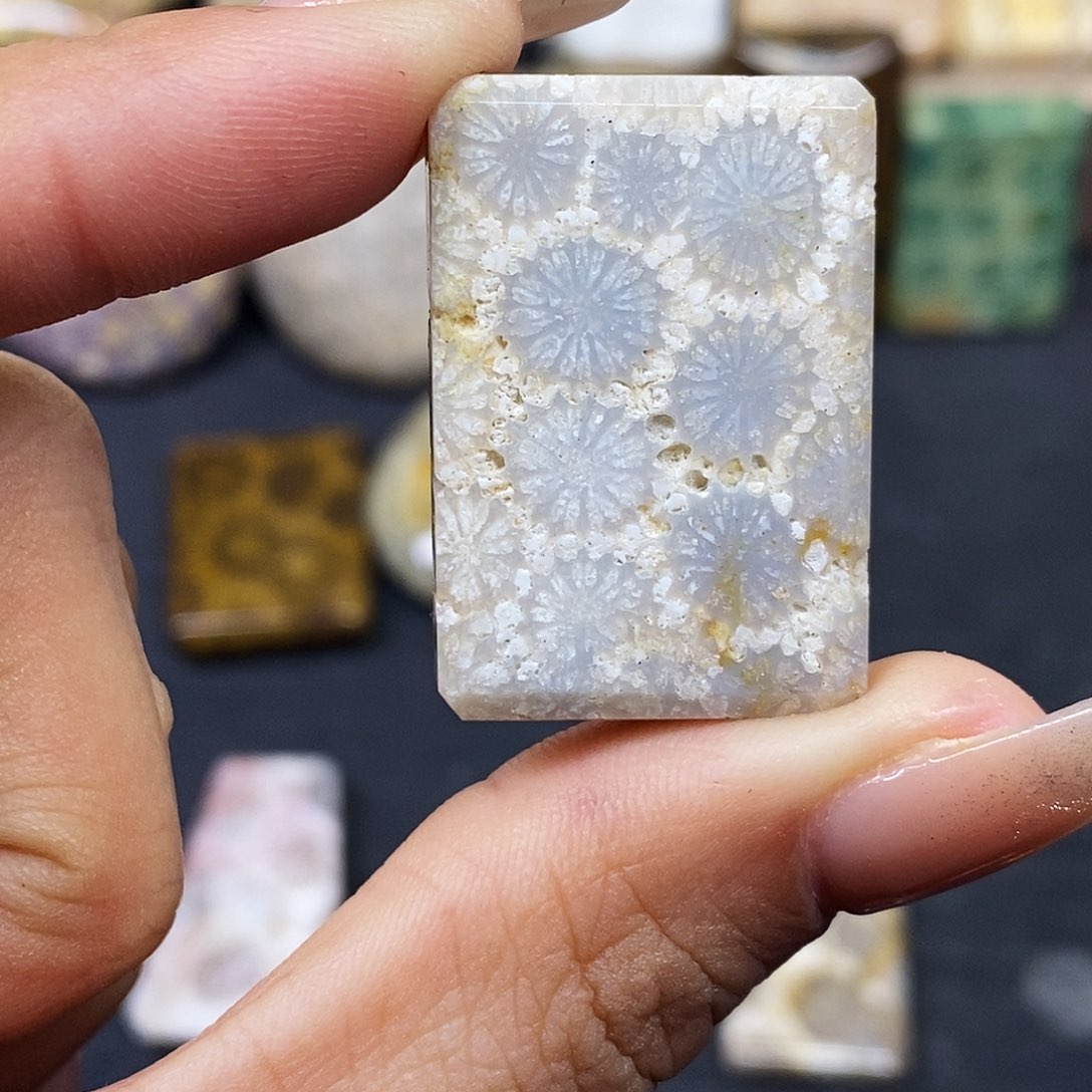 硅化玉颈饰合金梨*