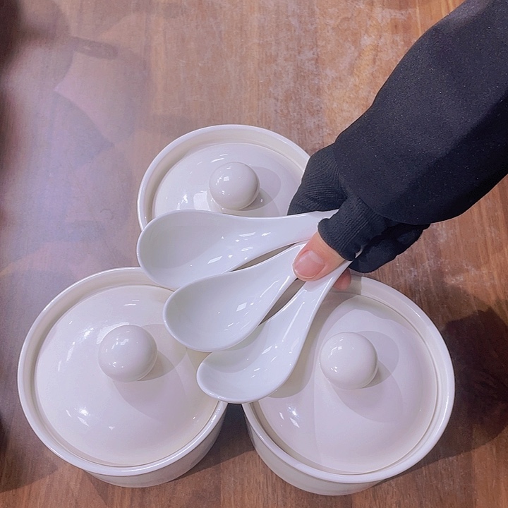 白瓷餐盘餐盘餐盘