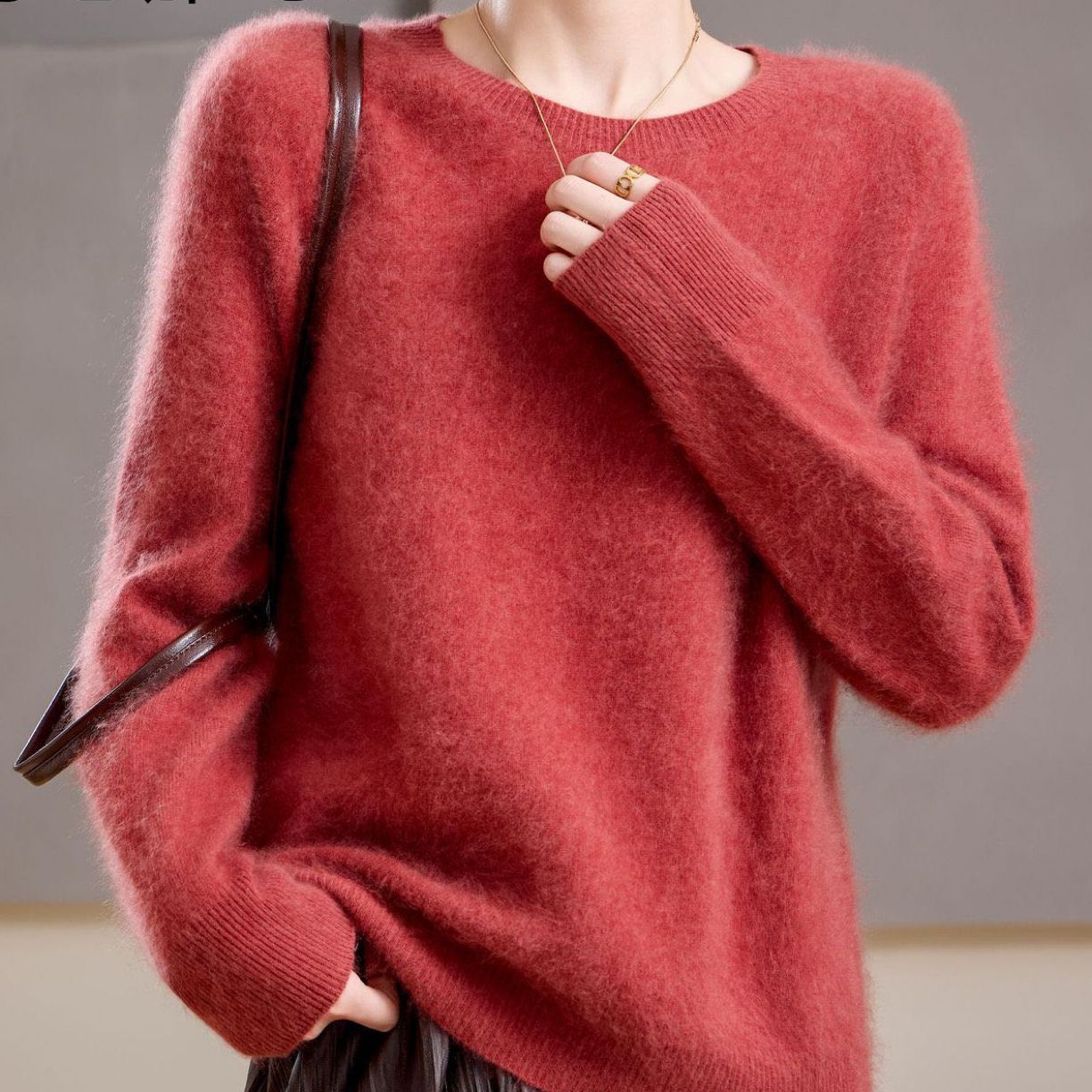 01 （圆领）羊绒拉毛上衣 