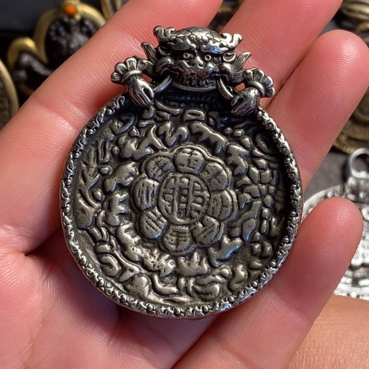 泥塑小元素，品相完美