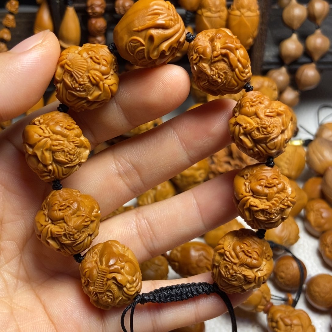 【闪购商品】手串/手链橄榄核站立龙财神