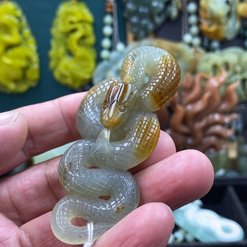 【闪购商品】未镶嵌岫玉吊坠