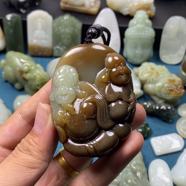 未镶嵌和田玉把件