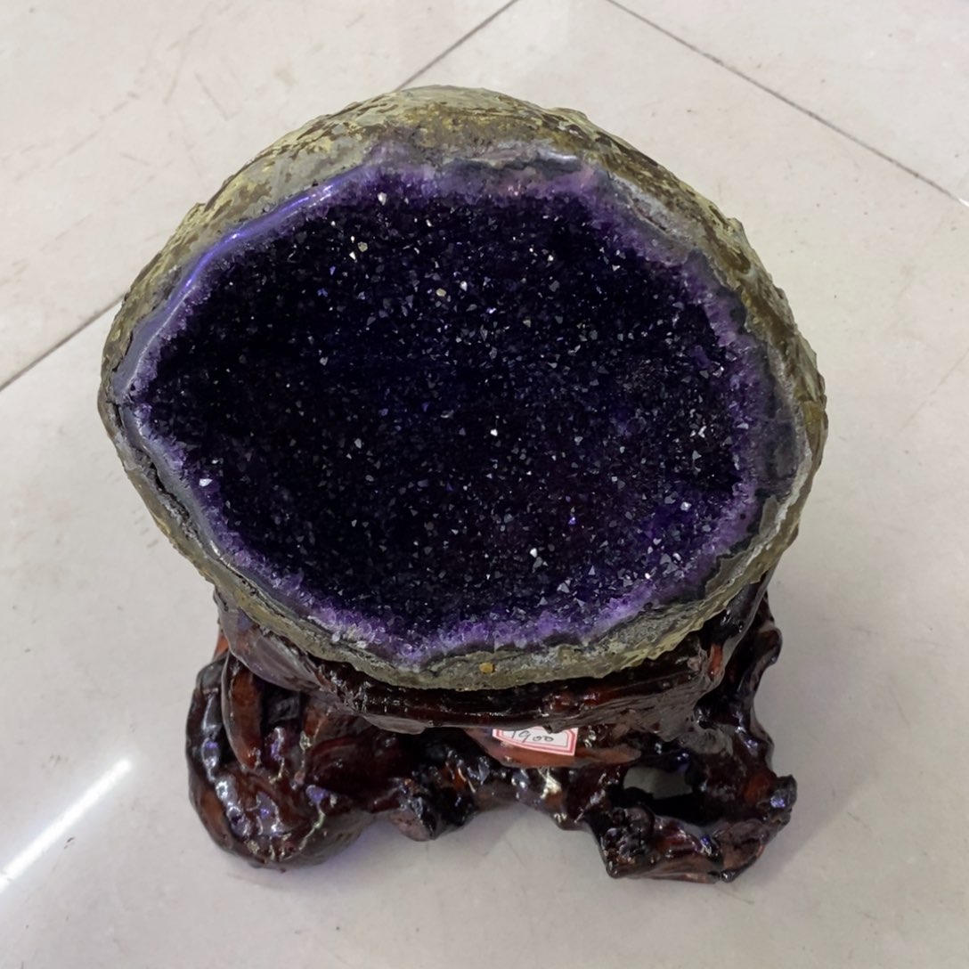 水晶摆件未镶嵌云