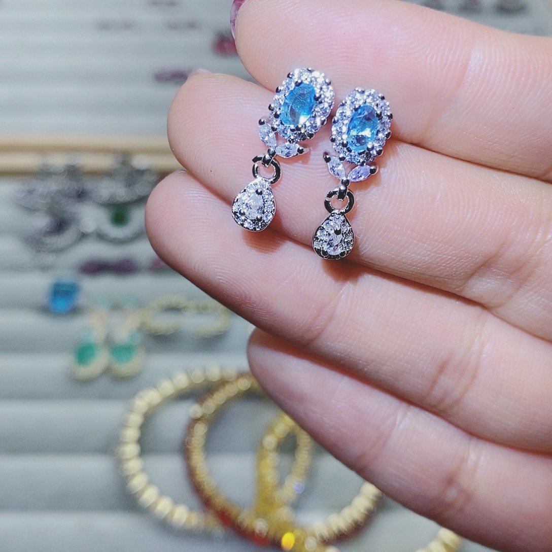 【闪购商品】托帕石耳饰银S925镶嵌