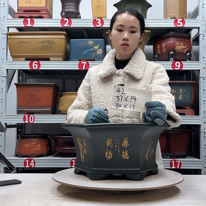 紫砂花盆紫砂花盆